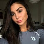 Rose Farris - @rose.farris12 - Instagram