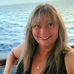 Rose Forbes - @sand_and_see_travel - Instagram