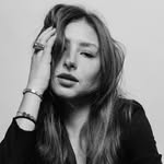 Rose Capucine Léonie - @rosehareux_ - Instagram