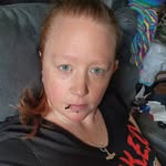 Rose Hood - @cominguprosescrochet - Instagram