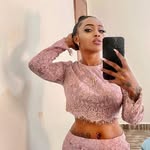 Rose Johnson diga - @rose_van.officiel - Instagram