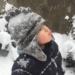 Rose Kern - @rosearthuria - Instagram
