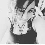 Rose McNally 🌹 - @xskullhead - Instagram