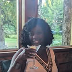 Rose Mingo-Holtz - @mingoholtz - Instagram