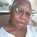 Rose Neal - @rose44lovly - Instagram