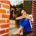 @_holly_rose_oaks_ - Instagram
