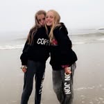 @ella.roseplunkett - Instagram