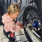 Lucy Rose - @lucyroseschiffer - Instagram