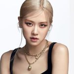 BLACKPINK ROSÉ - @rosesearsie - Instagram