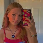 @rose._.simard - Instagram