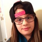 Rose Simard - @rose.27_page.chiv - Instagram