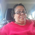 Rose Vail - @rosevail - Instagram