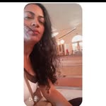 Rosy Mey - @rose.xavier - Instagram