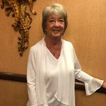 Roseann Hill - @roseyhwhwh - Instagram