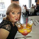 Roseann Shea - @roseann.shea.1 - Instagram