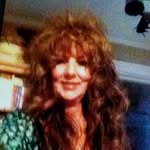 Roseanna Sinclair - @9tshades2023 - Instagram
