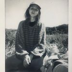 Roseline Augustin - @rosita.rugosa - Instagram
