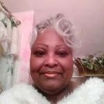 Rosemary Holmes - @rosemary.holmes.182 - Instagram