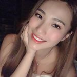 Amanda - @rosemarymeyer87 - Instagram