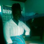r̸o̸s̸e̸m̸o̸n̸d̸ a̸p̸p̸i̸a̸h̸ - @akuffob - Instagram