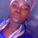 Rosemond Appiah - @arkhosuah_vintage - Instagram