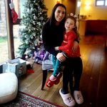 Rosie Henry - @rosiemhenry42 - Instagram