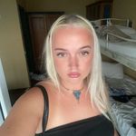 @rosiesingletonn - Instagram