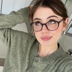 Bailey Roslyn  - Facebook