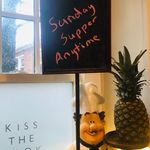 Ross Ashley - @sundaysupperanytime - Instagram