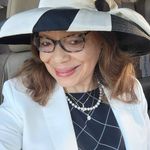 Diane Ross-Landry - @grandma9959 - Instagram