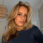 Rosa Ross-Petersen - @_rosa.ross - Instagram