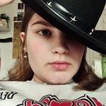 rowan campbell - @rowanloutit - Instagram