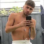 Rowan Clark - @rowanclark123 - Instagram