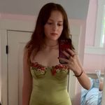 Rowan Collins - @rowan.collins27 - Instagram