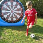 Rowan Ellis - Facebook