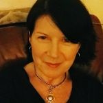 Rowena Harding - @rowenalois - Instagram