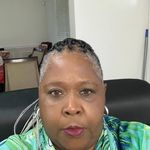 Rowena Jones - @row6620 - Instagram