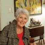 Rowena Robinson - @rdegruchyrobinson - Instagram