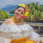 Roxana Calderon - @roux.calderon - Instagram