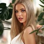 @roxannebenson427 - Instagram