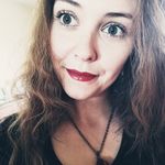 Roxanne Burnett - @roxii17239 - Instagram