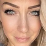 Roxanne Cunningham - @rocky2shoes - Instagram