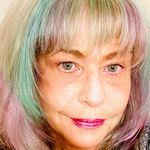 Roxanne B Davidson - @esty_inspirational_beauty_guru - Instagram