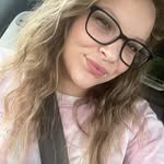 Roxanne Davidson - @roxanne.davidson.5872 - Instagram