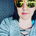 Roxanne Holt - @anneroxdox - Instagram