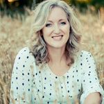 Roxanne McNeil - @roxannemcneilbooks - Instagram
