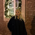Roxanne Newman - @roxannenewman82 - Instagram