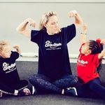 Roxanne Palmer - @roxyyoga1 - Instagram