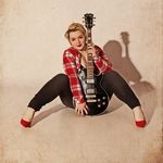Takácsné Sápi Fanni - @roxanne.ravenwood - Instagram