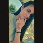 Roxanne Roy - @roxanne.roy - Instagram